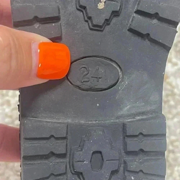 Floral Kids Boots Size 24EU - 7.5US Kids Kids Rain Snow Fall Winter - Picture 3 of 6